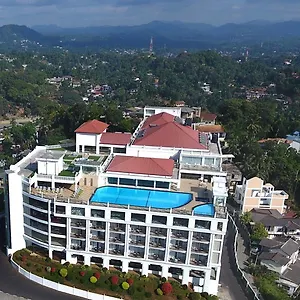 The Grand Kandyan Отель Канди